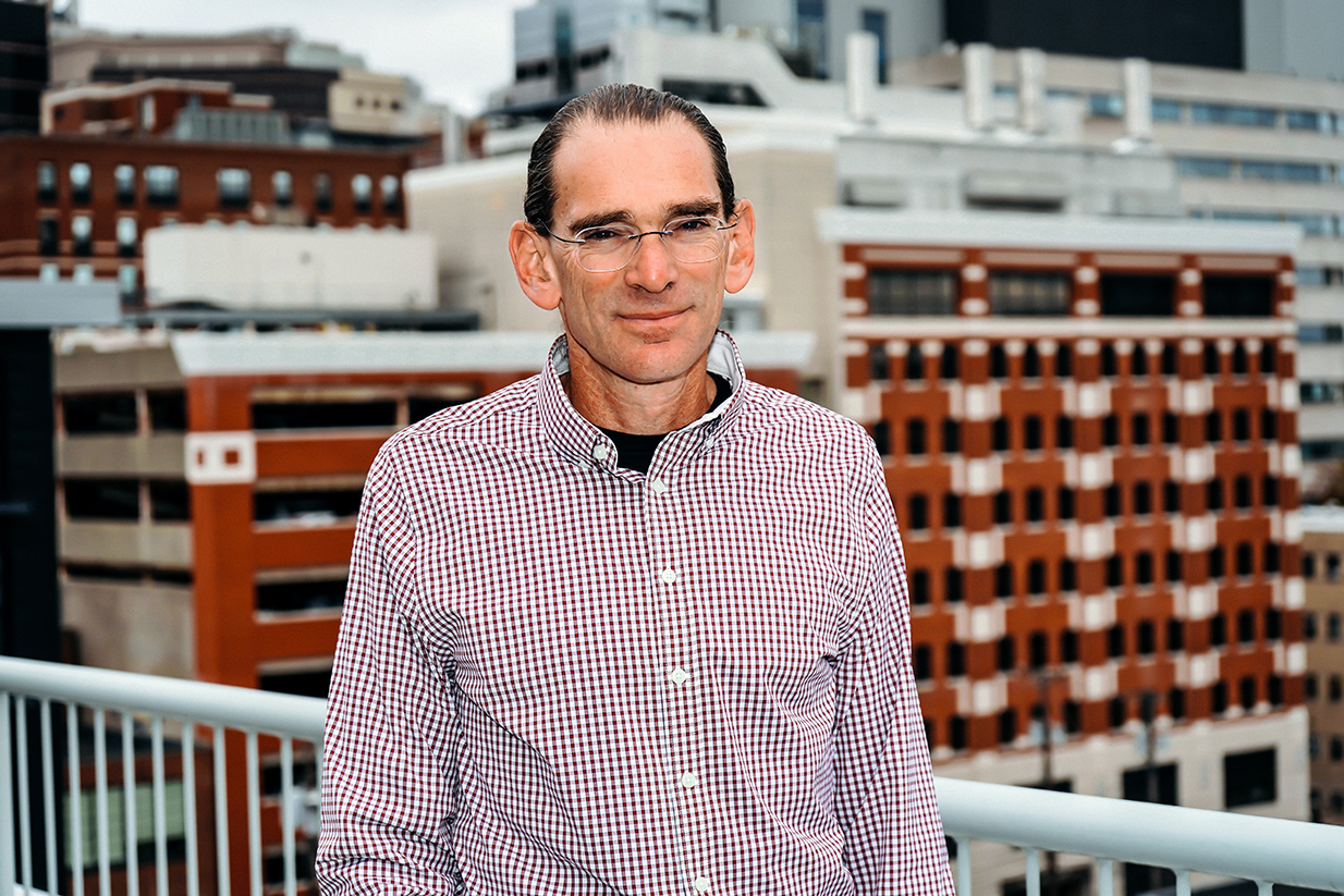 Jim Faeder, professor